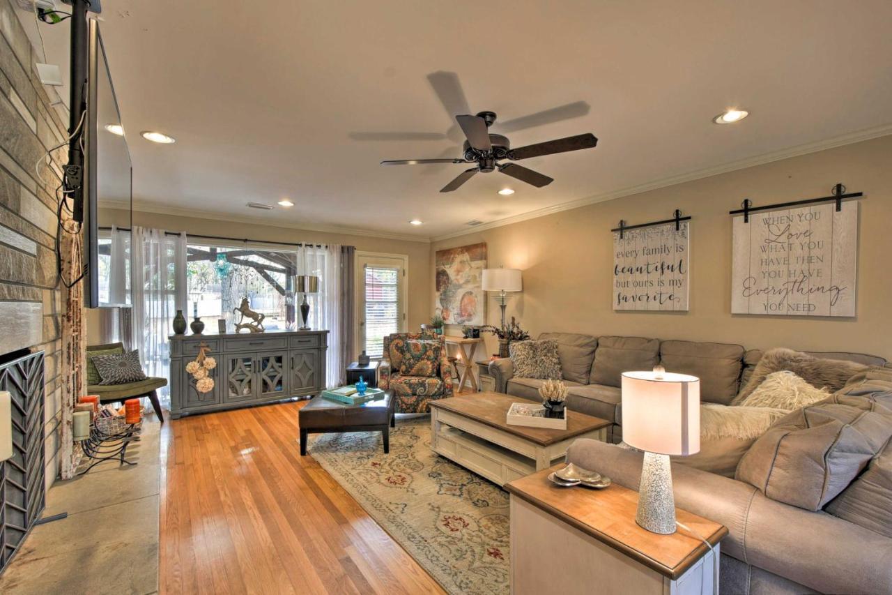 Charming Florence Getaway With Fireplace And Grill! Exterior photo